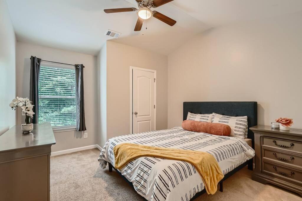 Вілла Luxury Townhouse In Atlanta Suburb Collinsville Екстер'єр фото